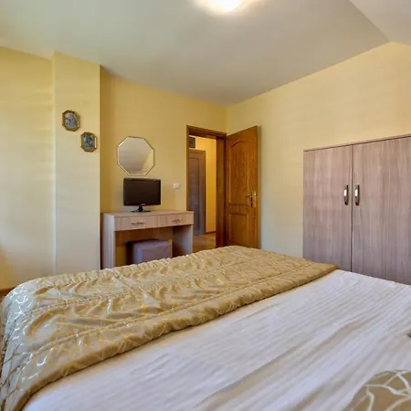 Narcis Apartment *