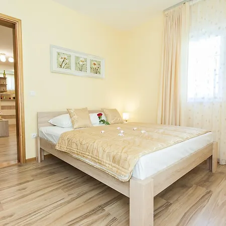 Narcis Apartment