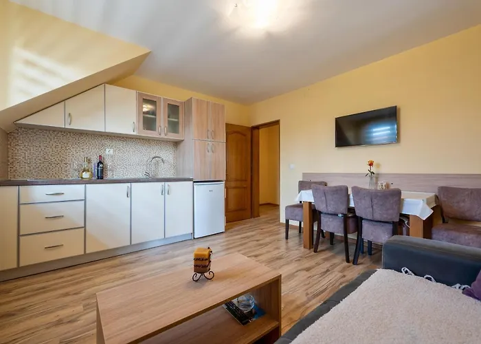 Narcis Апартаменты *