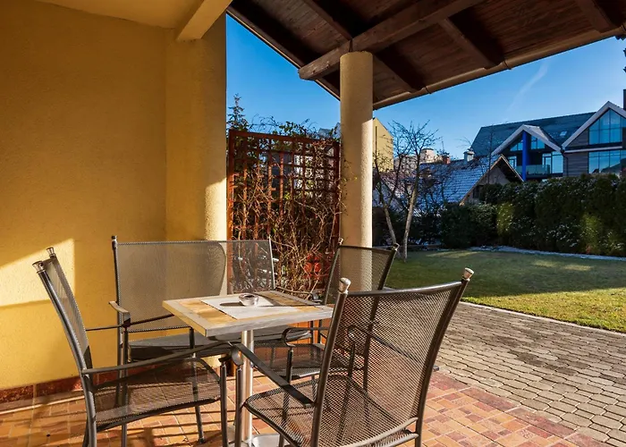 Narcis Апартаменты *